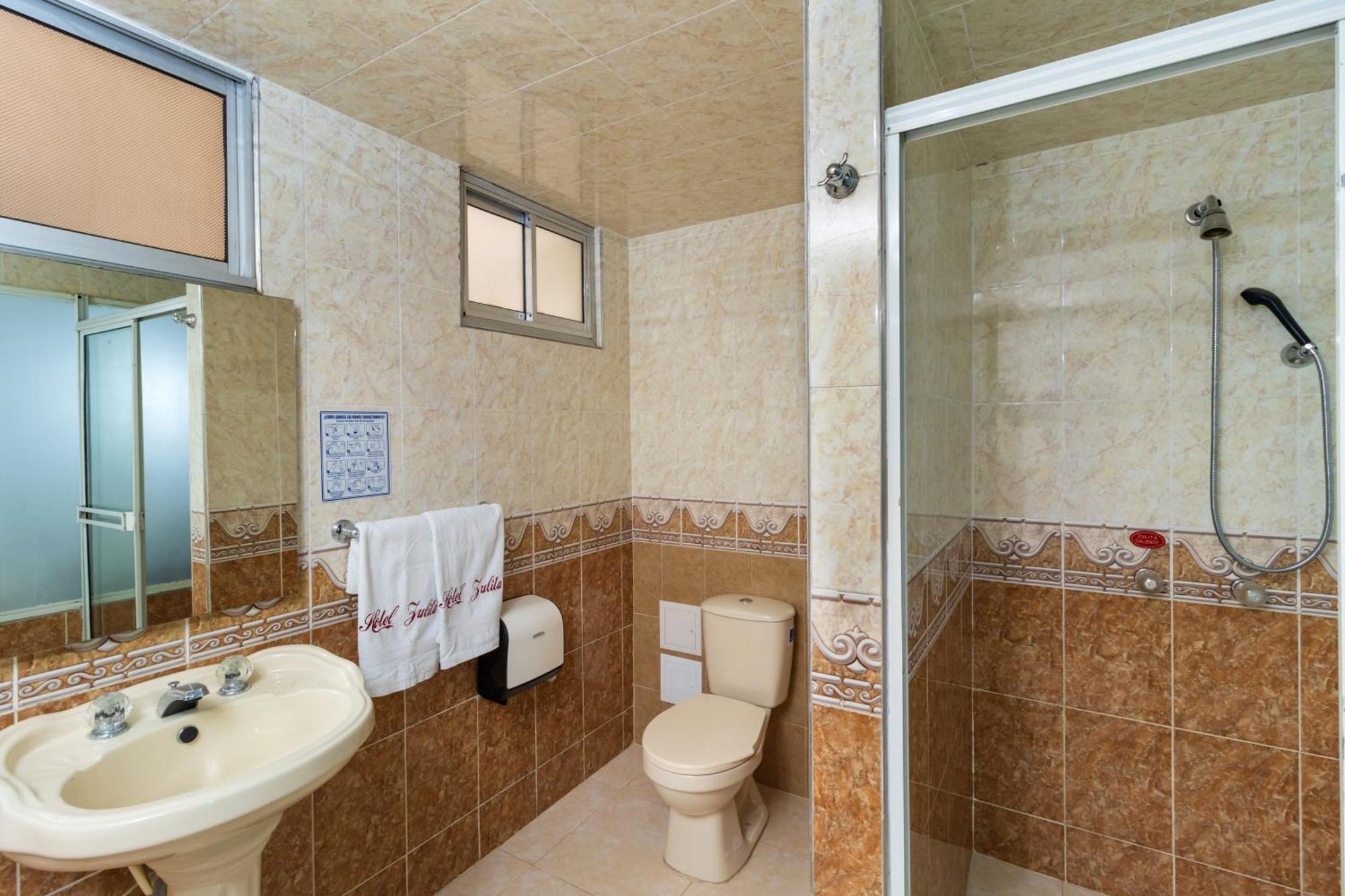 Hotel Zulita Bogota Bagian luar foto